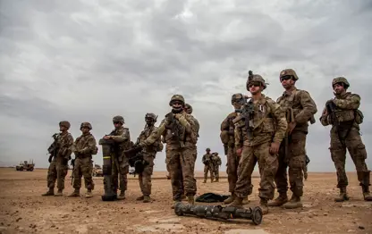 Koalisyon güçleri Suriye'deki Tenef üssünden geri çekildi