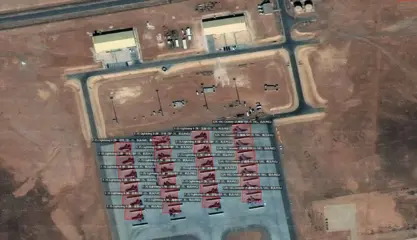 مانگی دەستکردی چینی : قەبارەیەکی زۆر لە 18 فڕۆکەی جەنگی ئەمریکی F-35 و 6 فڕۆکەی جەنگی ئەلیکترۆنی EA-18G مەترسیدارە