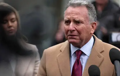 نوێنەری تڕامپ : سەرۆکی ئەمریکا سەری سووڕماوە لەوەی ئێران بۆچی پاشەکشە ناکات ؟