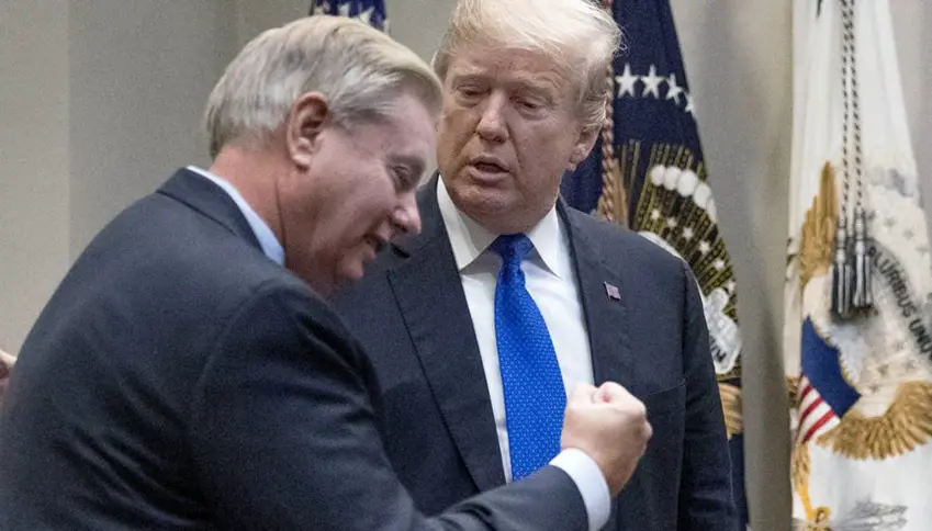 Graham ji Trump xwest ku ji biryara lêdana Îranê venegere