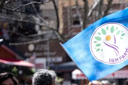 Nav û pêkhateya partiya DEMê diguhere