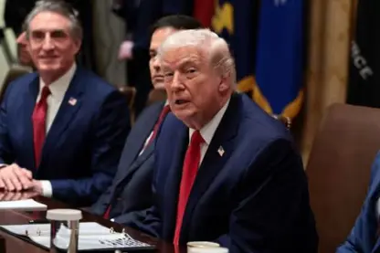 ترامپ : زیاتر لە یەک کۆبوونەوە لە نێوان نوێنەرانی کۆماری ئیسلامی و ئەمریکا بەڕێوە دەچێت