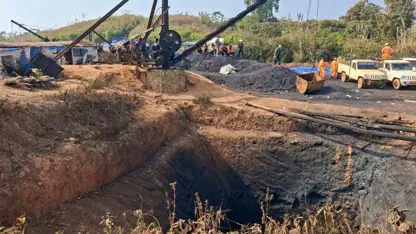 Hindistan’da madende patlama: 18 işçi can verdi