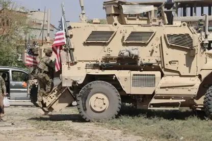 Koalîsyona Navneteweyî dest bi veguhestina alavên leşkerî ji Şedadiyê ber bi Rimelanê ve kir