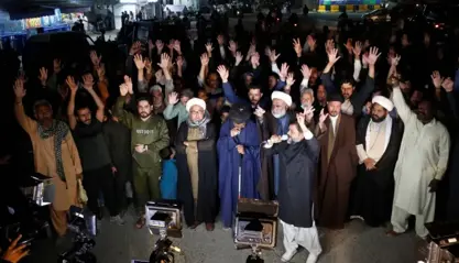 "داعش" بەرپرسیارێتی تەقینەوەیەکی خۆکوژی دەگرێتە ئەستۆ کە ٢٠٠ قوربانی لە ئیسلام ئاباد لێکەوتەوە