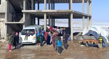 کۆبانێ... قوتابخانەکان داخراون بەهۆی گۆڕینیان بۆ ناوەندی حەوانەوەی ئاوارەکان