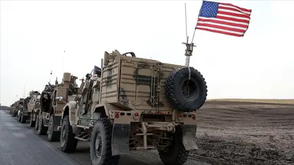 Konvoyek din a çekdarên DAIŞê ji Hesekê ber bi Iraqê ve bi rê ket