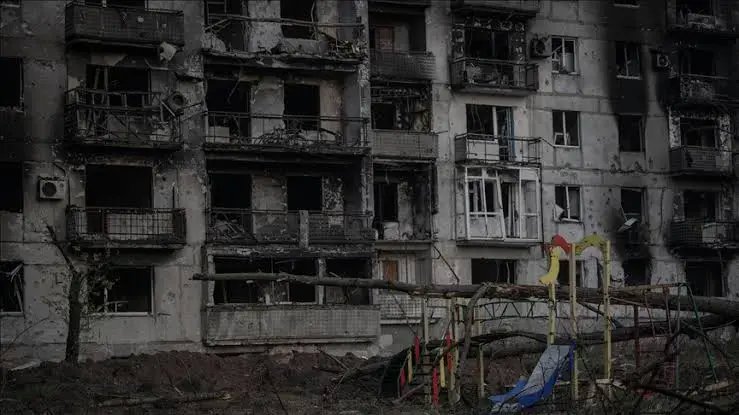 Rûsya bi mosekan êrîsî Ukraynayê kir: Hejmara miriyan zêde dibe ...
