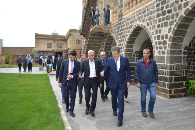 Kuzey Avrupa’nin Büyükelçileri Ahmet Türk’ü Ziyaret Etti