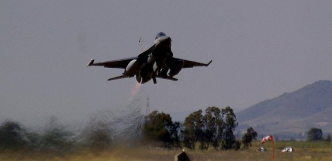 Kürdistan'a bagli Bradost’a TSK’dan bombardiman