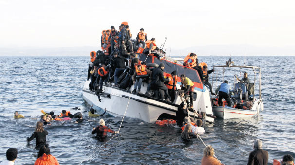 Di deryayê de 16 termên koçberan hat dîtin