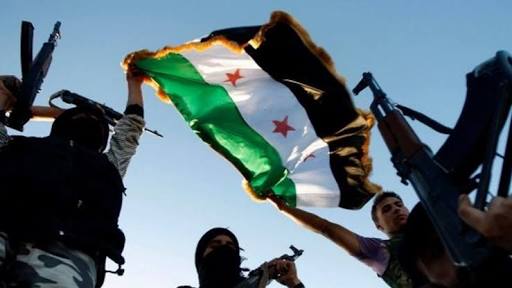 Suriyeli muhalifler: Türkiye ile beraberiz...