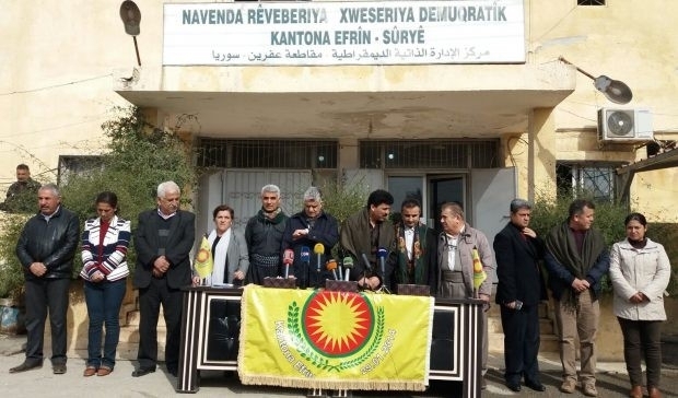 Rêz ji ala Kurdistanê re negirtin