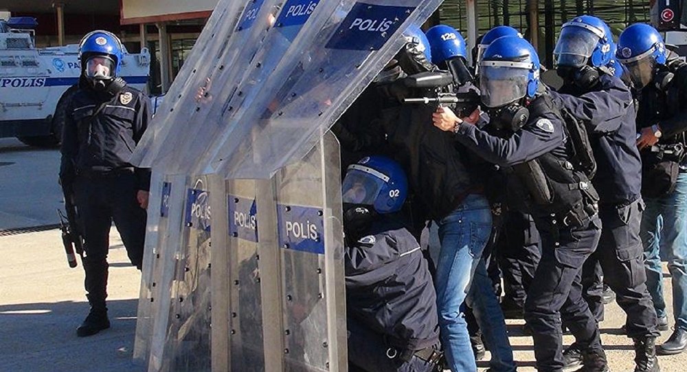 Rewsa awarte bi dawî nabe, qismî radibe!