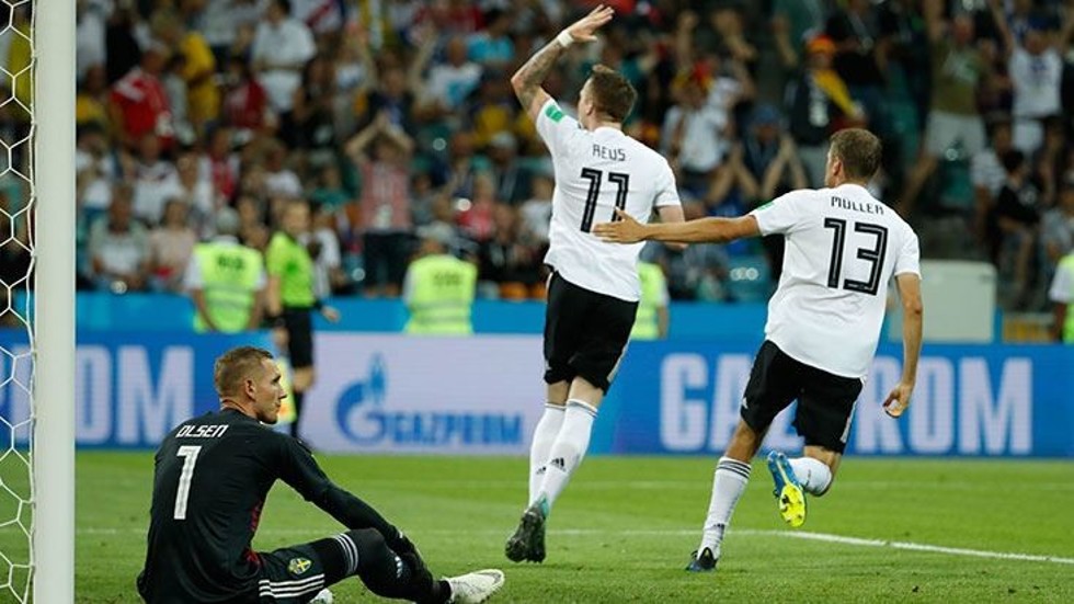 Almanya, Isveç'i Kross'un son dakikada attigi golle yendi