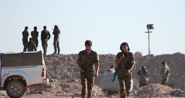 YPG'den Efrin'e iliskin ilk açiklama geldi: Silahli unsurlarimiz...