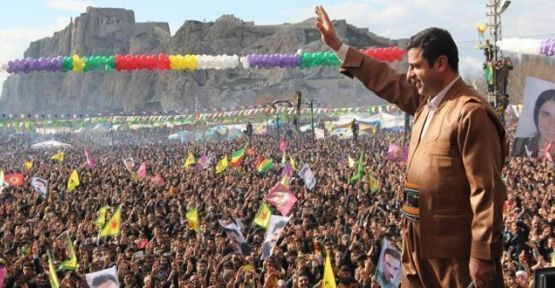 Demirtas: Tarih Demirci Kawa gibi direnen mazlumlari onurlandiracaktir