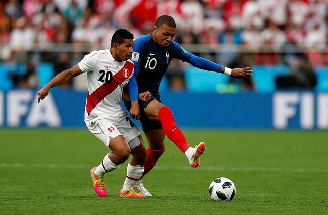 Dünya Kupasi'nda Fransa, Peru'yu yenerek gruptan çikmayi garantiledi