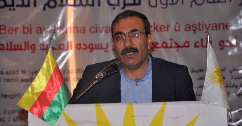 Aldar Xelîl: Ji bo me man an jî çûna Esed, ne girîng e!