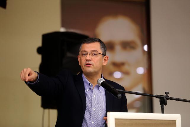 CHP'li Özel'den Erdogan'a: Ne zaman istersen hazirim