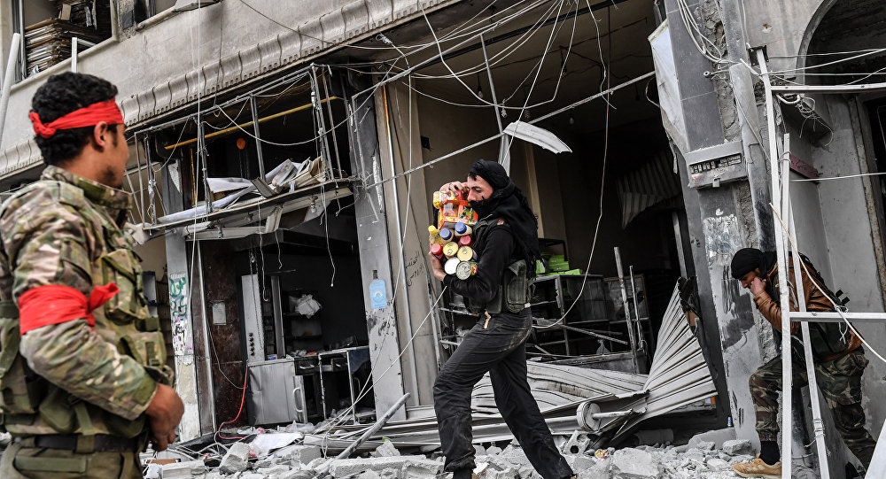 Li Efrînê malê Kurdan dikin xenîmet!