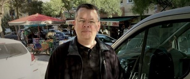 Dadgeh daxwaza rahîp Brunson red kir