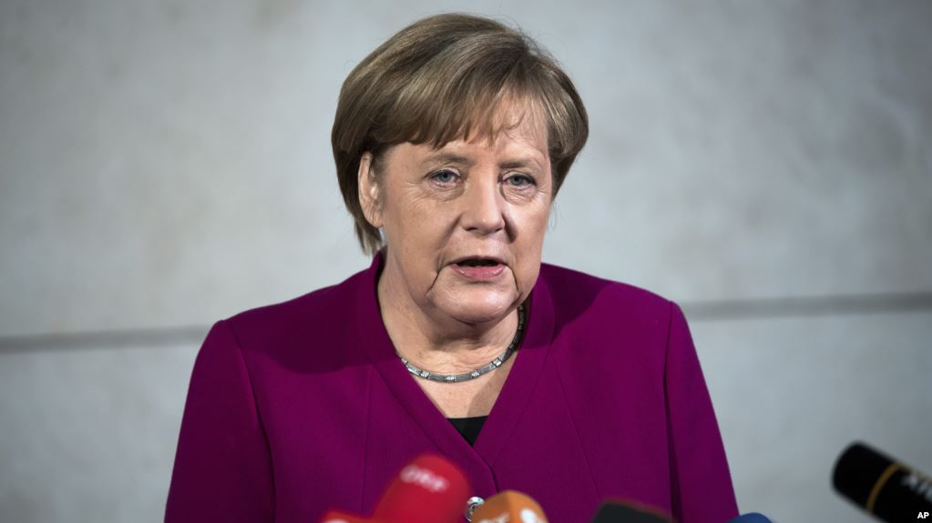Merkel: "Tistên li Efrînê diqewimin nayêne qebûlkirin"
