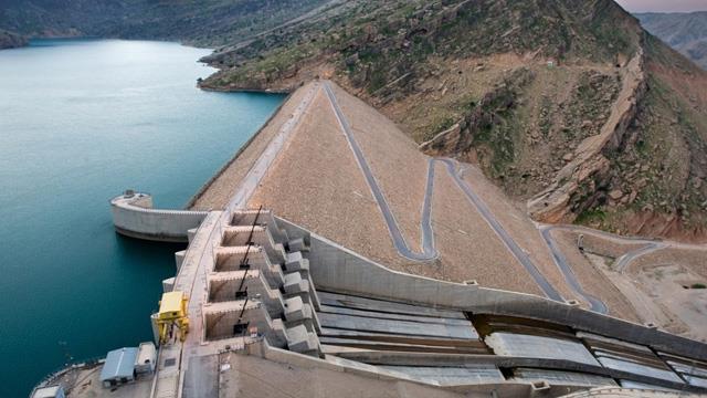 Îran nema av û elektrîkê difrose derve