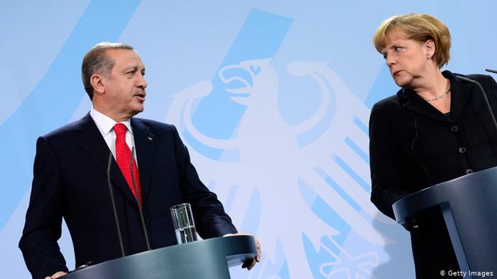 Merkel bo Erdogan: Derhal êrîsê bidawî bîne!..