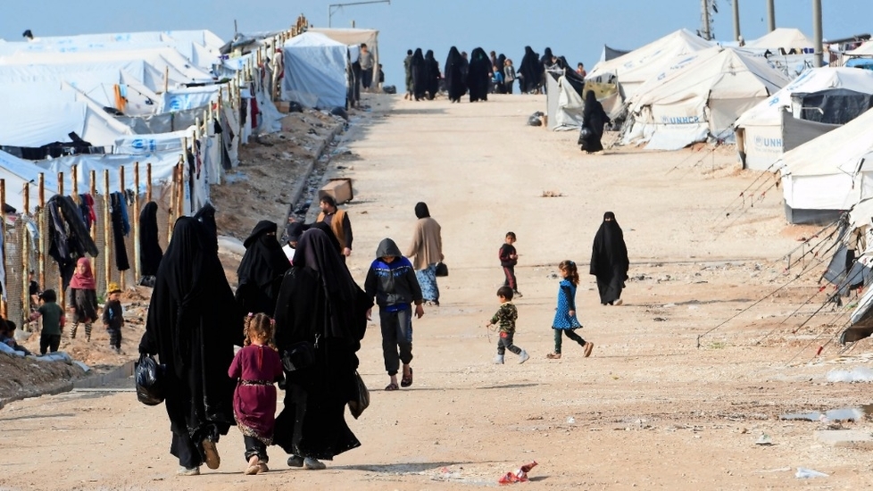 Jinên DAISî yên Kampa Holê ji bo birevin ketin tevgerê!