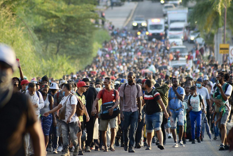 Neteweyên Yekbûyî, hisyariya pêla koçberan da