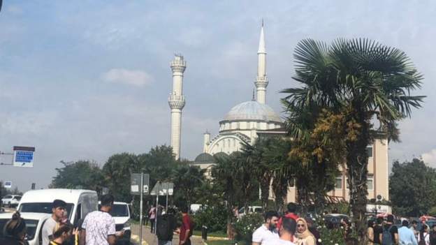 Erdheja Stenbolê welatî derxistin kolanan: Bêhtirî 20 erdehjên din çêbûn