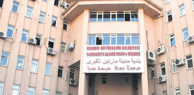 Qeyûmên Mêrdînê 288 karker ji kar derxistin