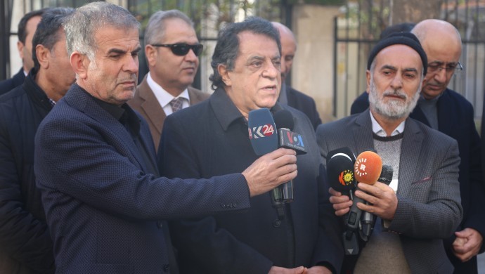 Komeleya Sêx Seîd dozê li Perînçek û partiya wî vedike