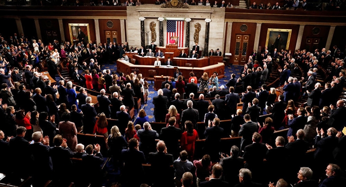 Senatorên Amerîkî li ser pistevaniya Kurdan xwedî yek nêrîn in