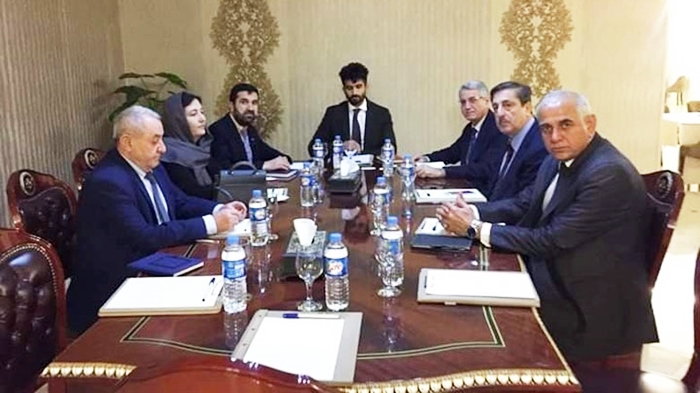 ENKS bi rayedarê Brîtanya re civiya: Brîtanya pistgiriyê dide yekhelwestiya Kurdan