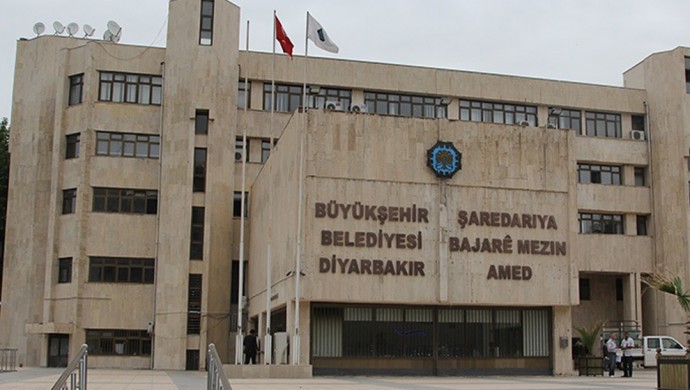 Du endamên meclîsa saredariyê hatin binçavkirin