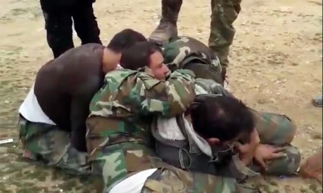 Di 24 saetên dawiyê de 24 serbazên rejîma Sûriye kustin