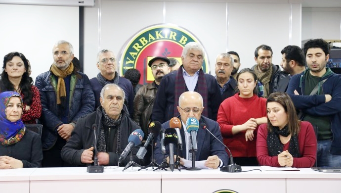 Tora Ziman ji bo Kurdî statu xwest