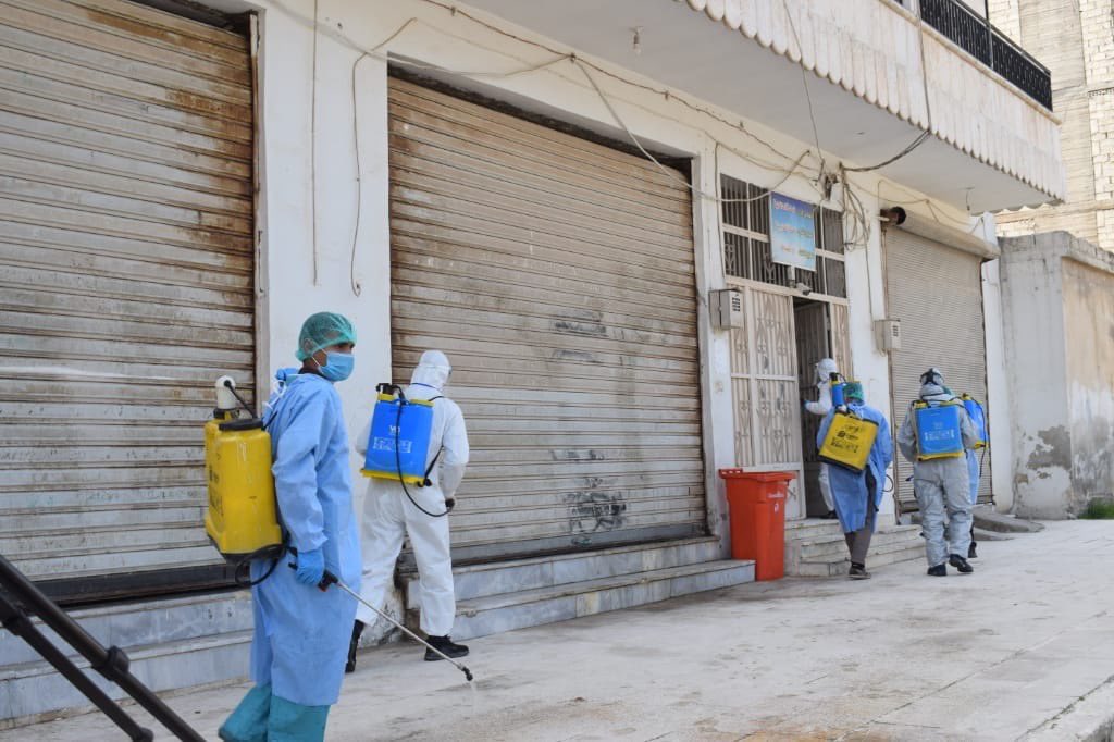 Li Rojavayê Kurdistanê qedexeya derketina derve dest pê kir