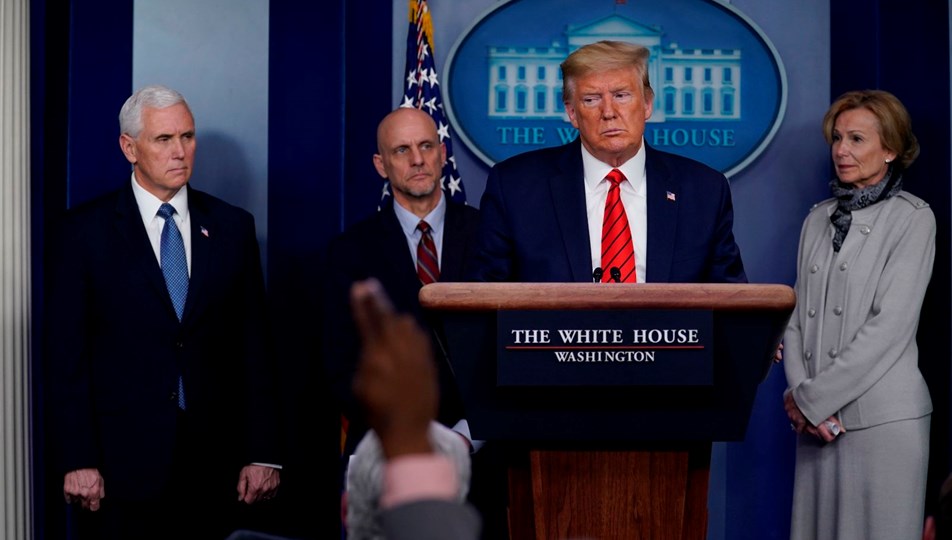 Trump, bi tundî Îranê hisyar dike