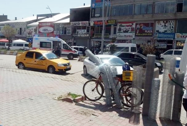 Li Payizava ya Wanê du malbat bi hev ketin: 8 birîndar…