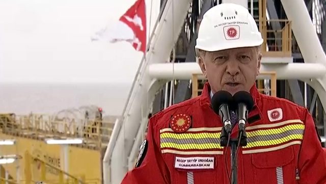 Erdogan: “Me 85 mîlyar m3 xazê kesif kir û bû 405 mîlyar m3.”