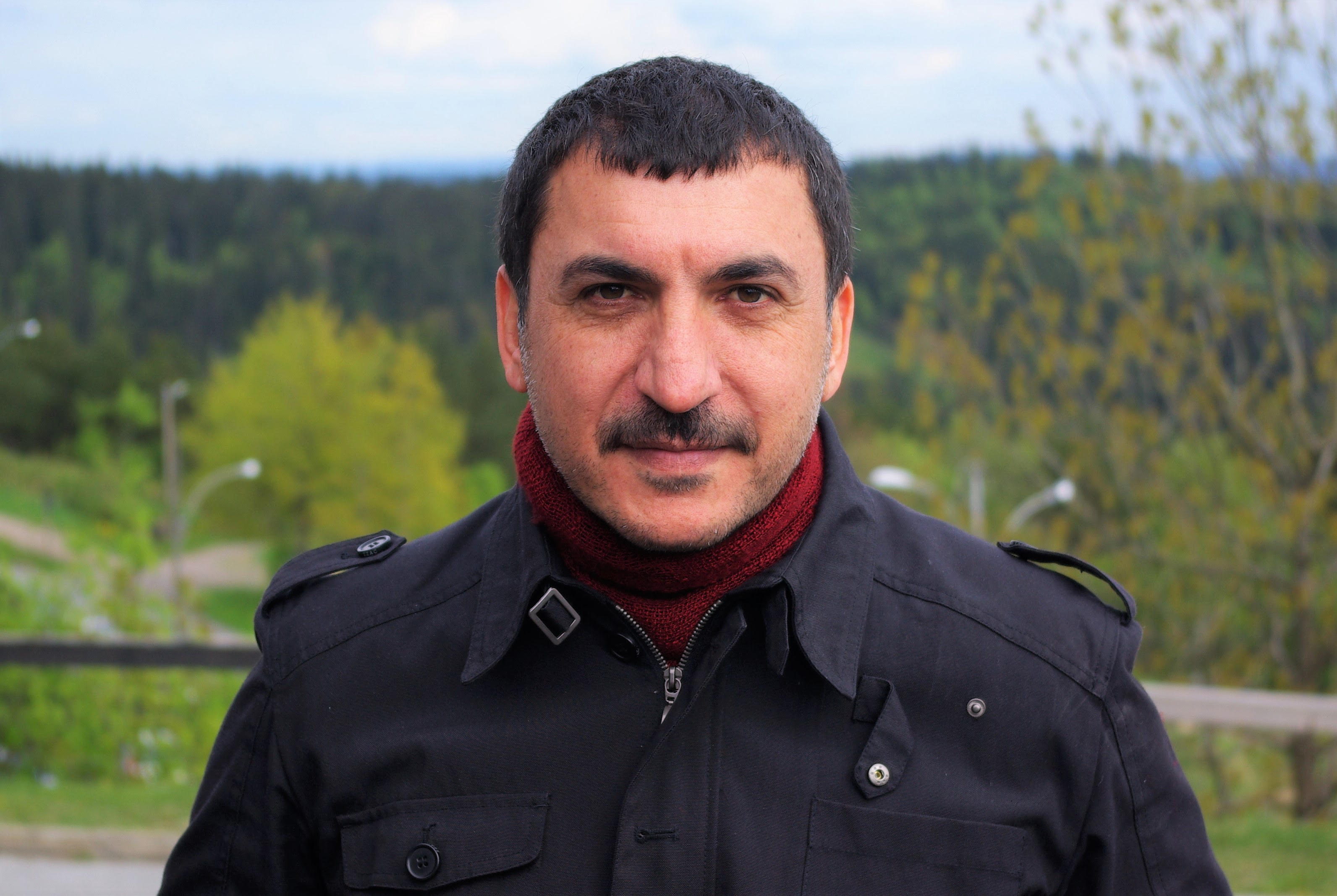 Dadgehê biryara girtina hunermend Ferhat Tunç da