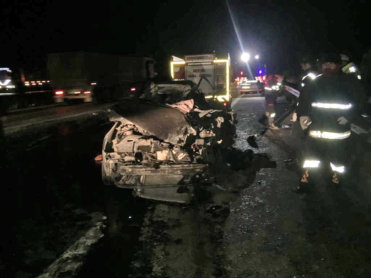 Kayonekî û otomobîlekî lihev ketin: 5 mirî û 2 birîndar