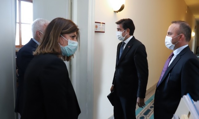 Sanda AKPê ya parlamenê serdana HDPê kir