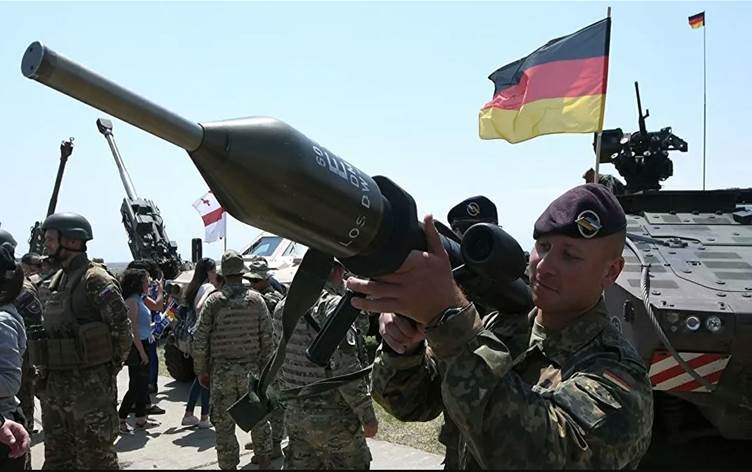 Almanyayê bi 345 milyon euroyan çek firotin Tirkiyê