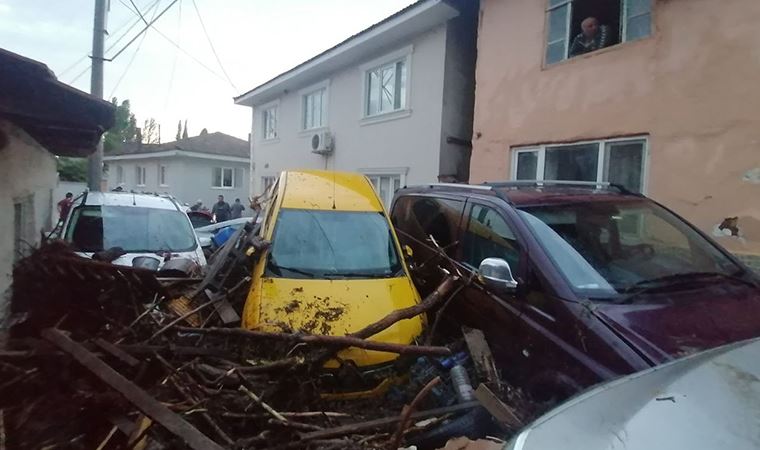 Lehî li Bûrsa rabû û 5 kesan can daye