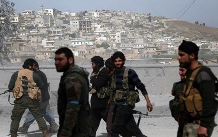 Li Efrînê dest danîn ser du malan, li Ezazê jî malbatek tevî zaroka dergusê revandin