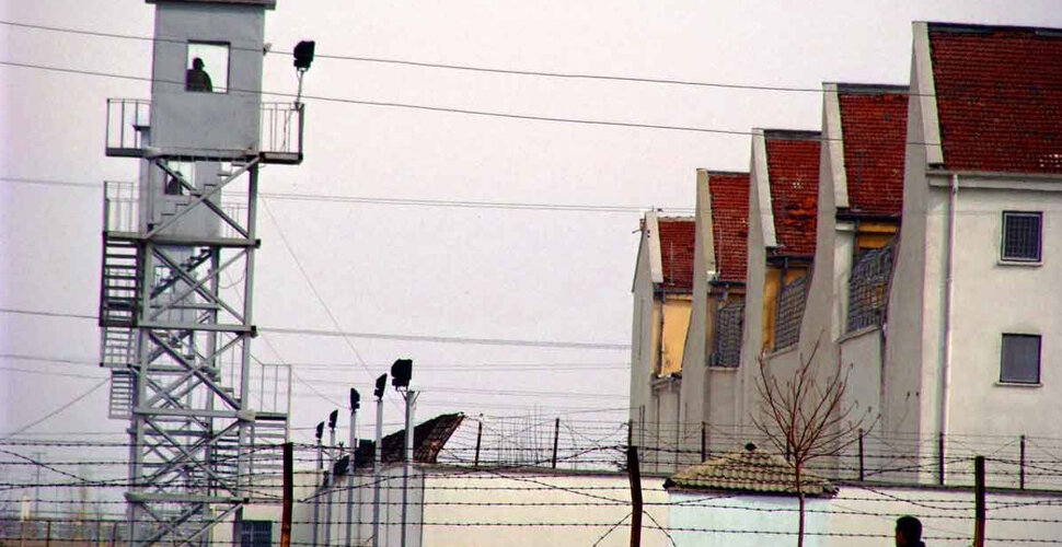 Gül: Di 5 salan de 94 zîndan hatin avakirin